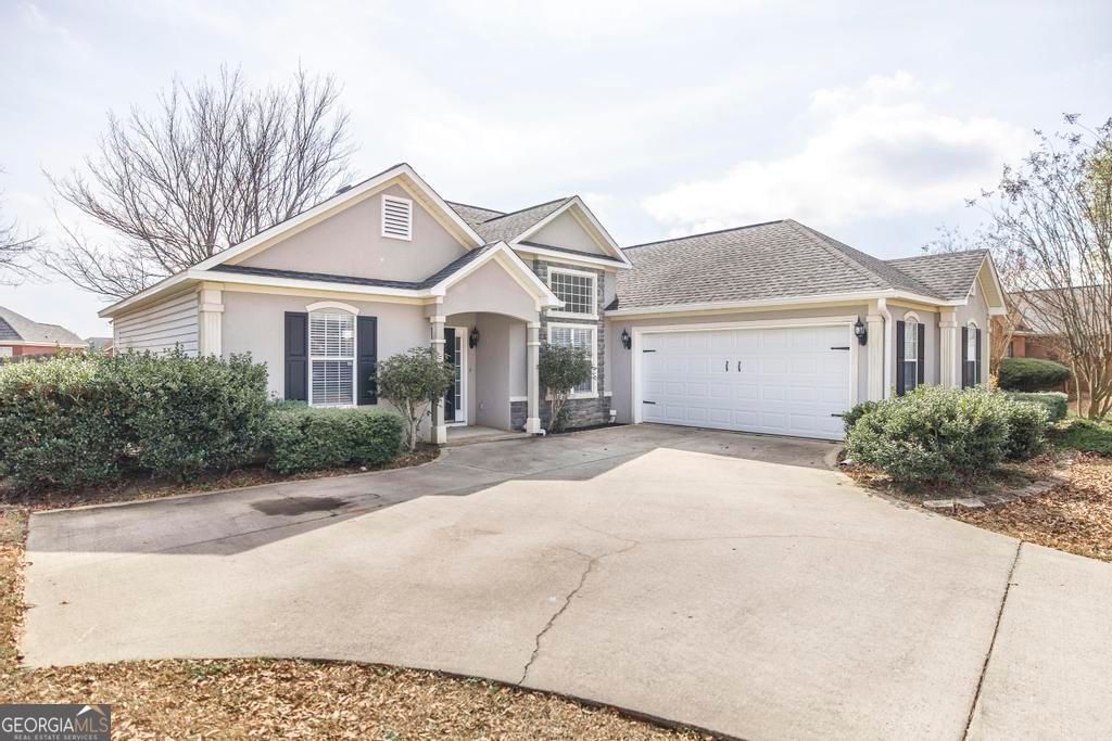 Photo of 112 Knights Bridge, Warner Robins, GA 31093 (MLS # 10689096)