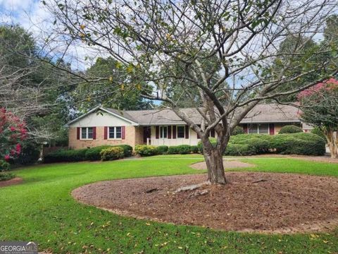 Photo of 8391 Winston Way, Jonesboro, GA 30236 (MLS # 10648999)