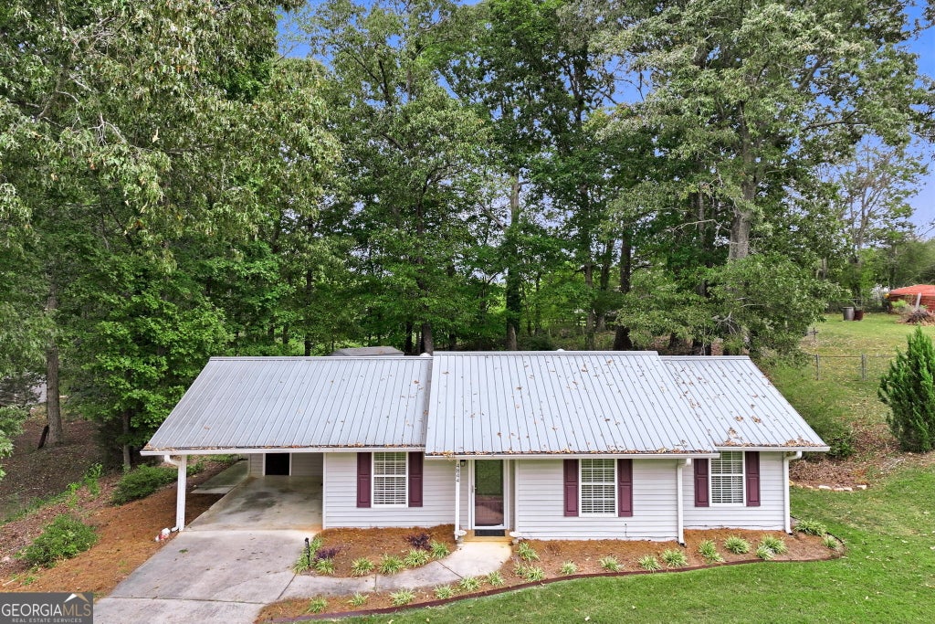 Photo of 4844 Forest Boulevard, Gainesville, GA 30506 (MLS # 10872982)