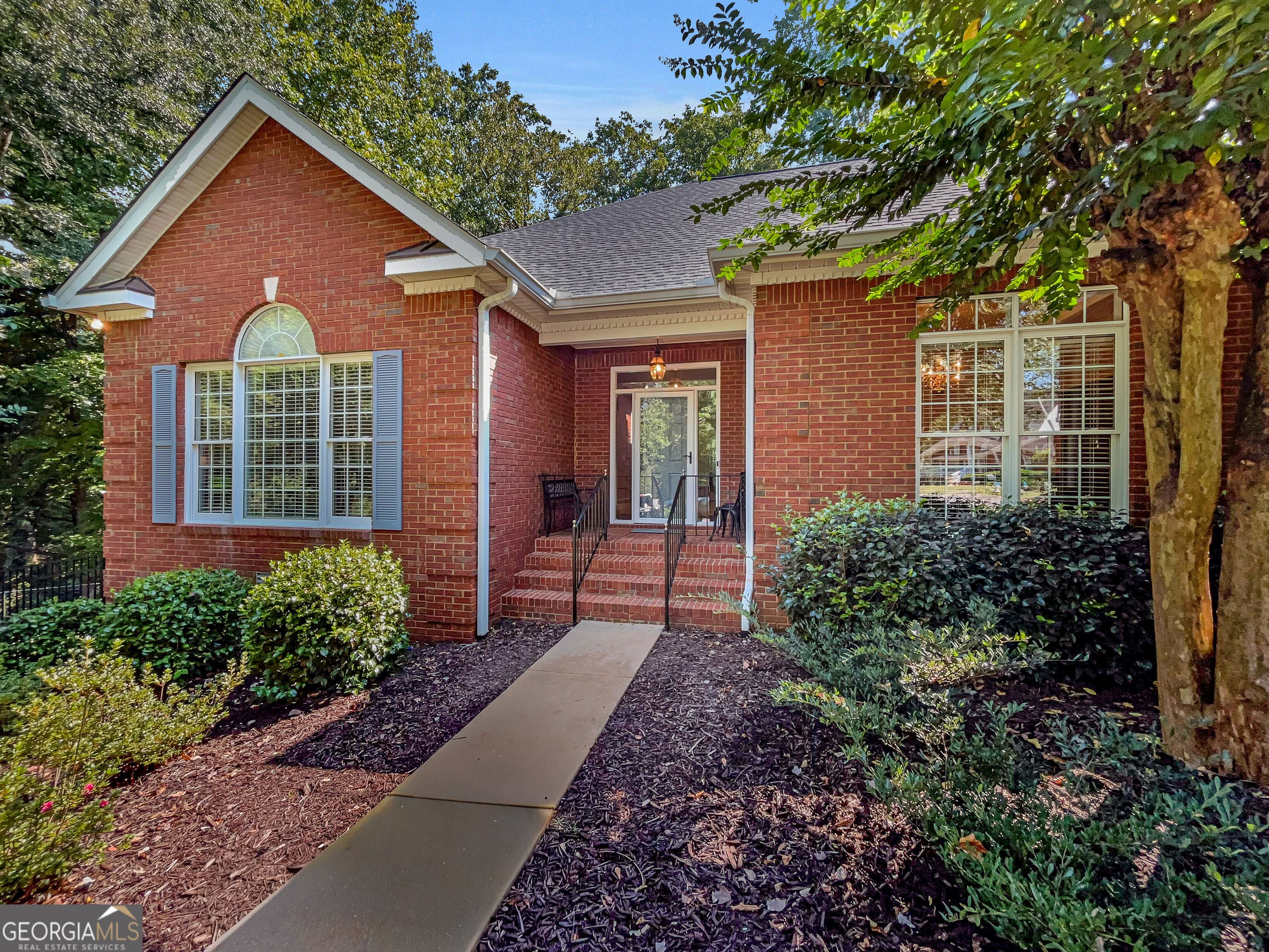 1071 Waterford CT