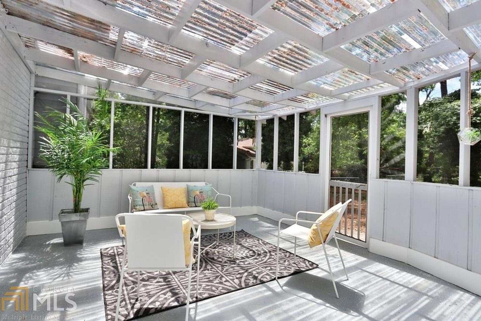 Seven Hills - Residential