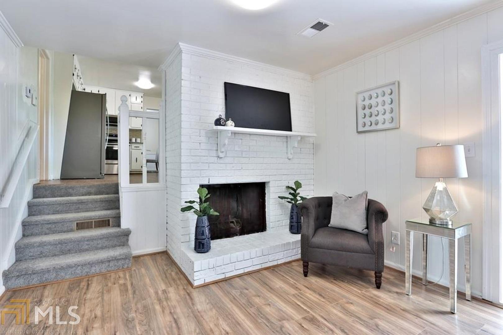 Seven Hills - Residential