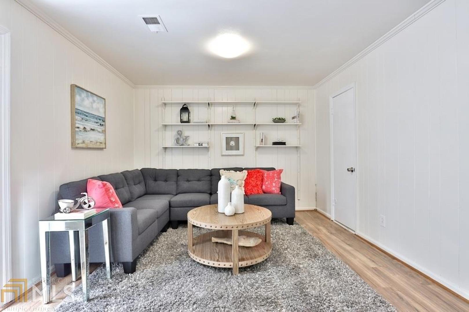 Seven Hills - Residential