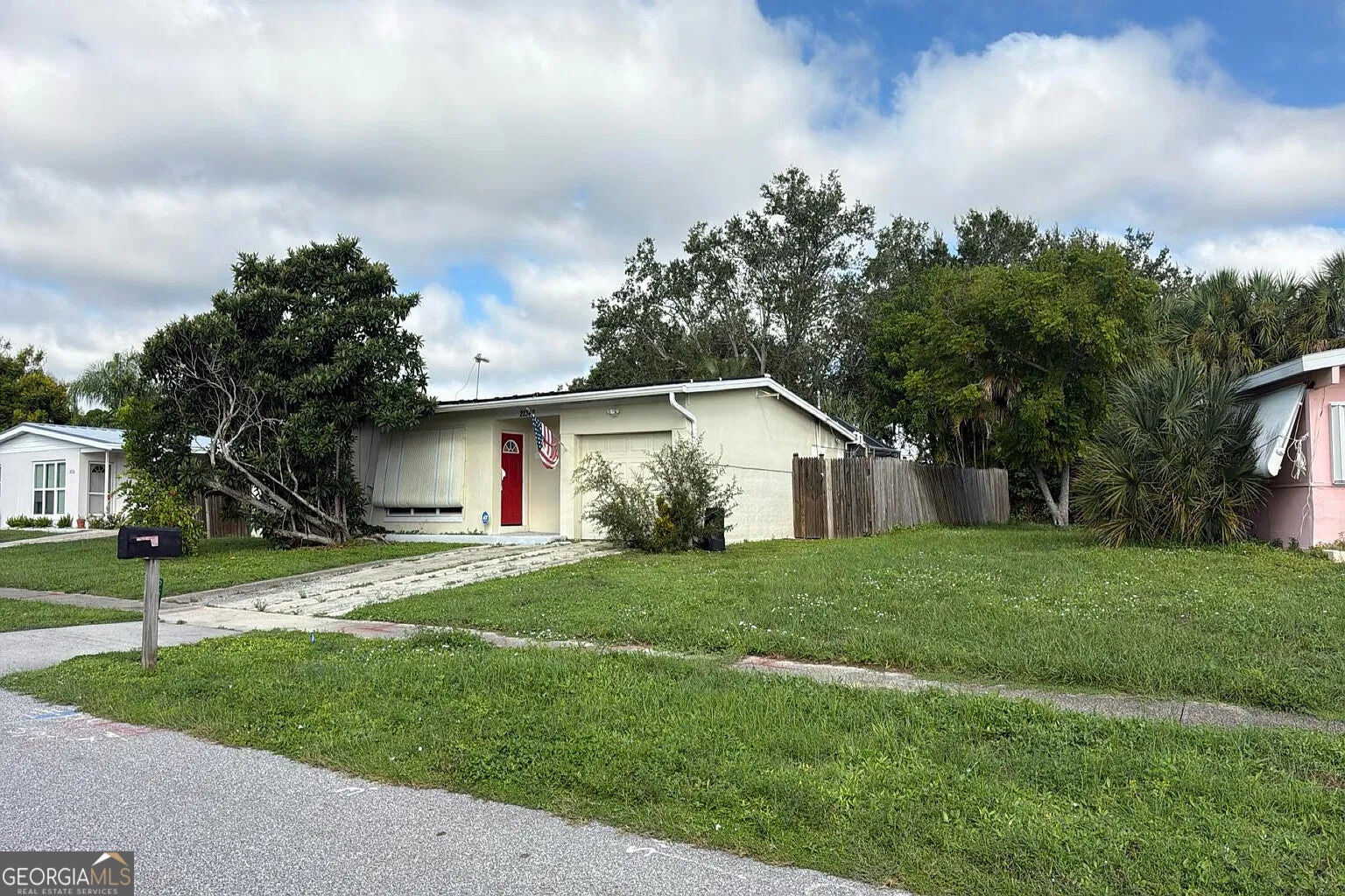 22342 Augusta AVE