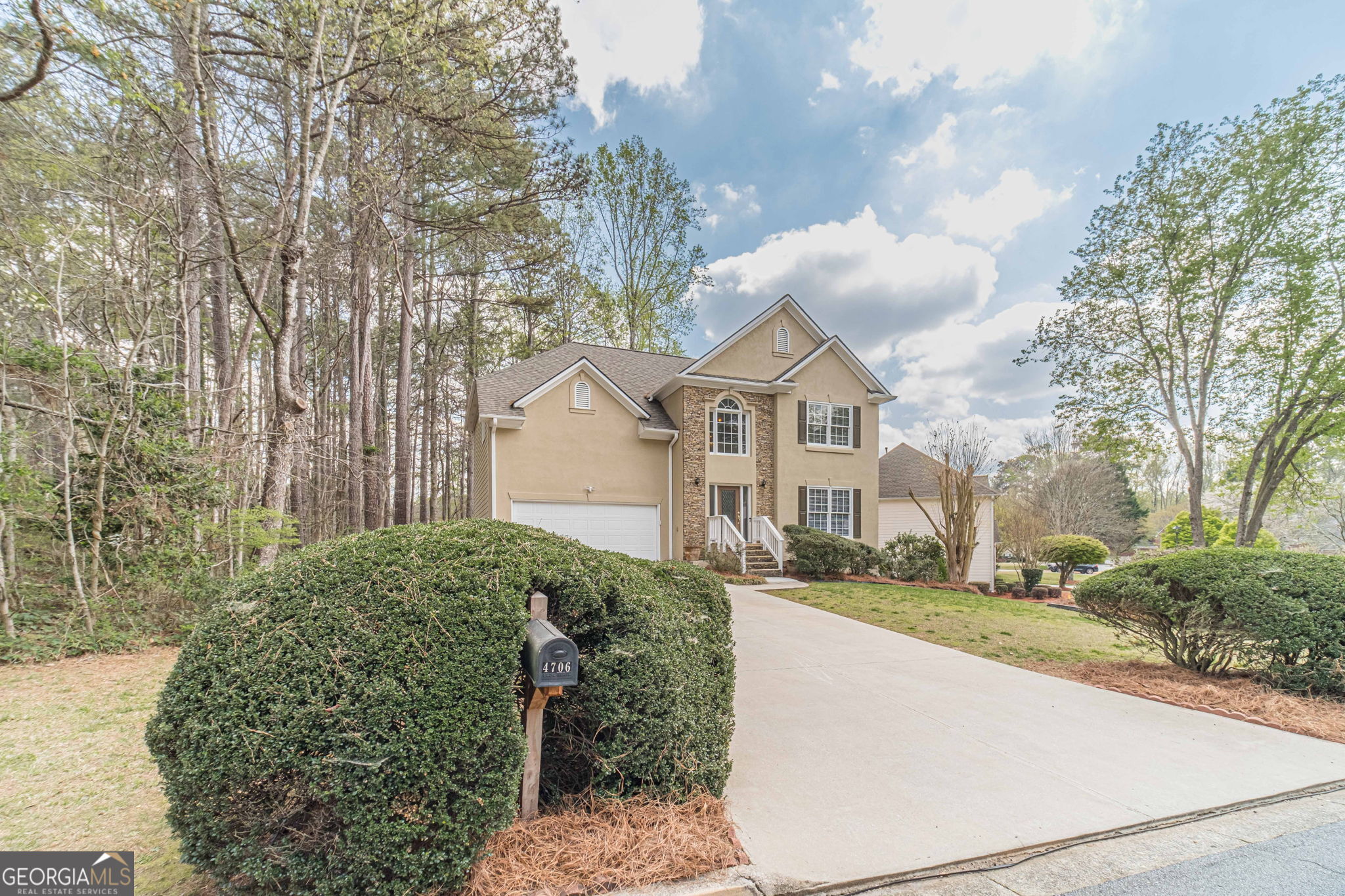 4706 Cedar Wood DR SW