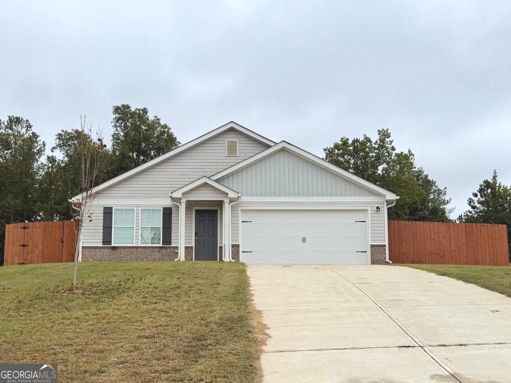Photo of 100 Red Oak Drive, Barnesville, GA 30204 (MLS # 10870635)