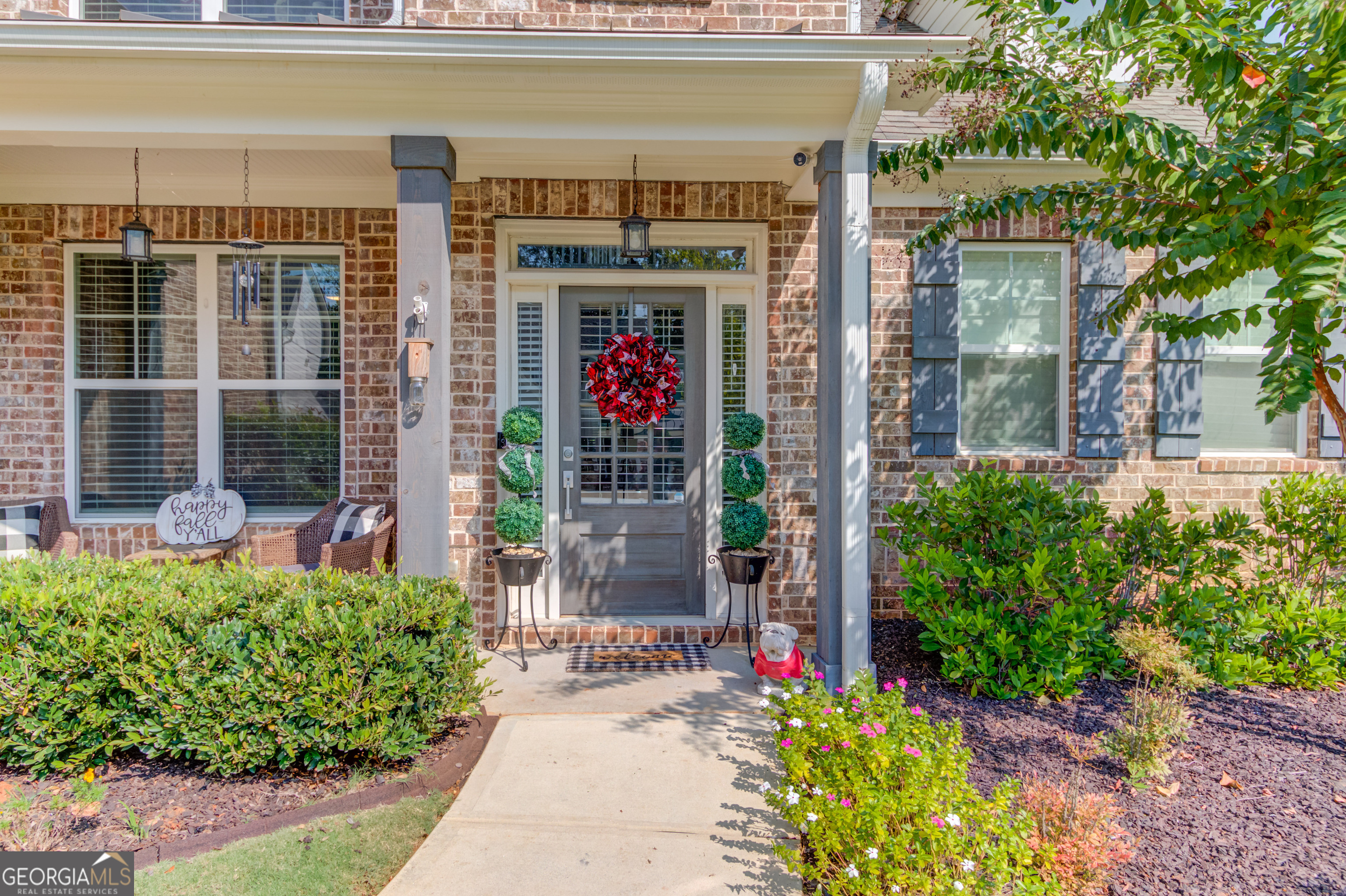 5659 Meadow View DR