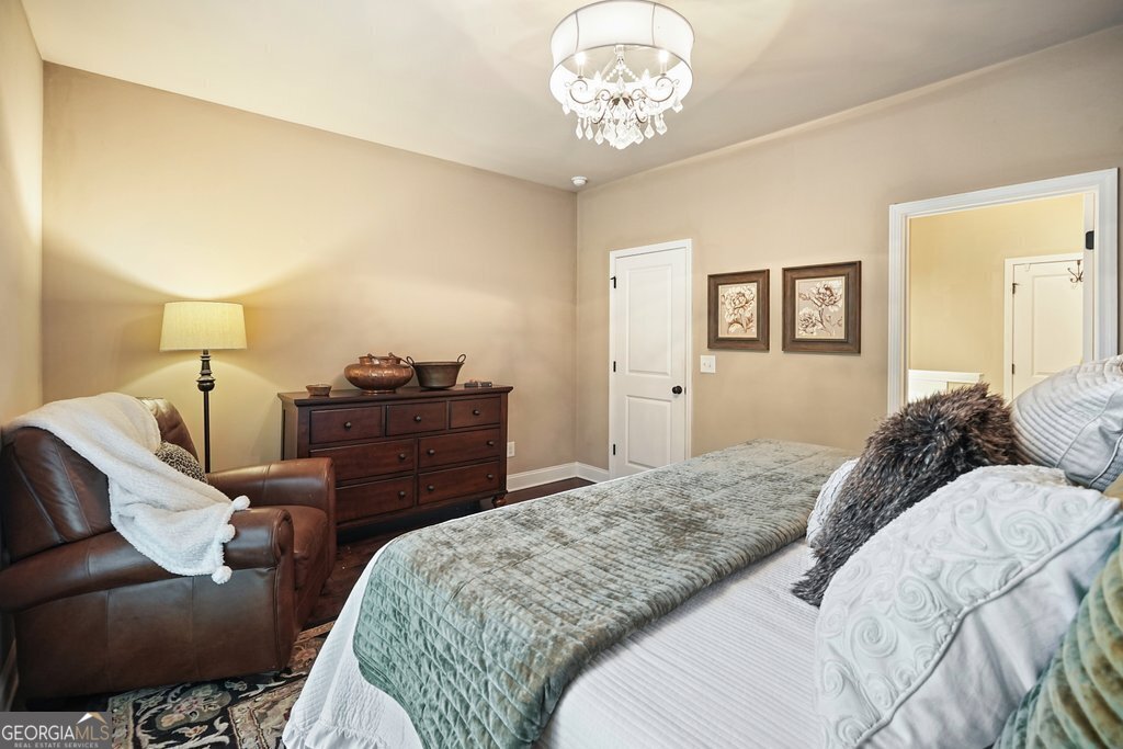 Addison Heights - Residential
