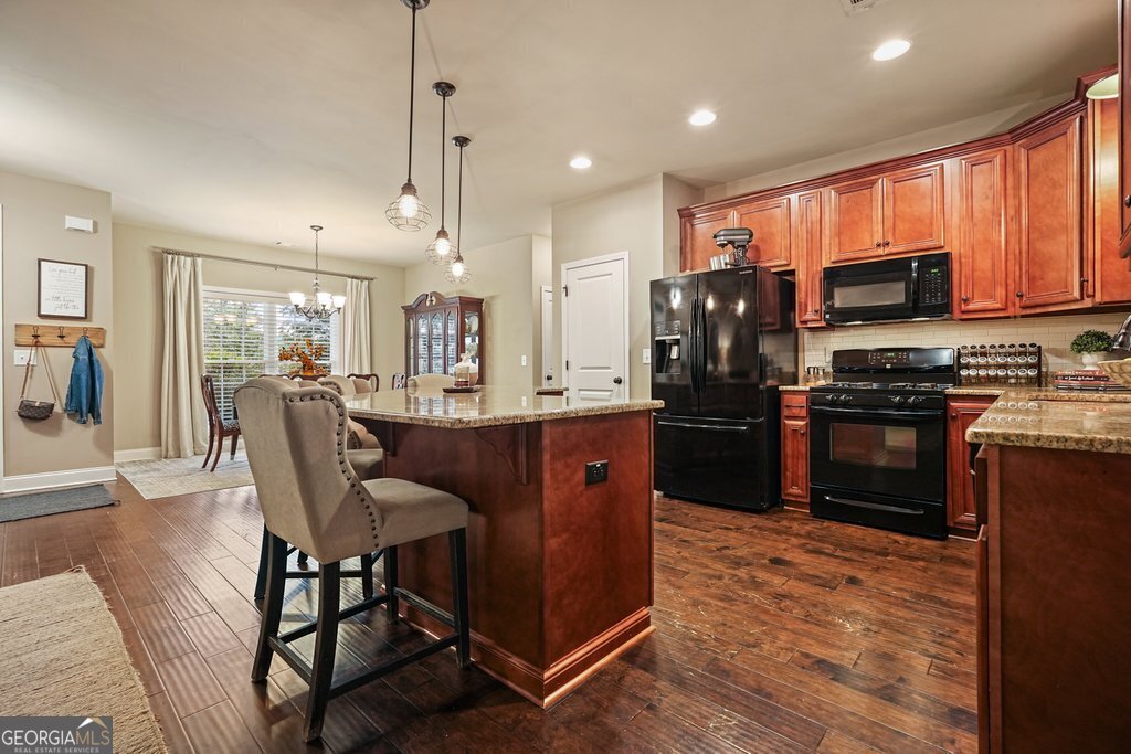 Addison Heights - Residential