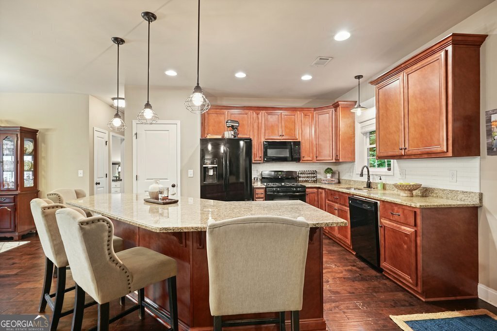 Addison Heights - Residential