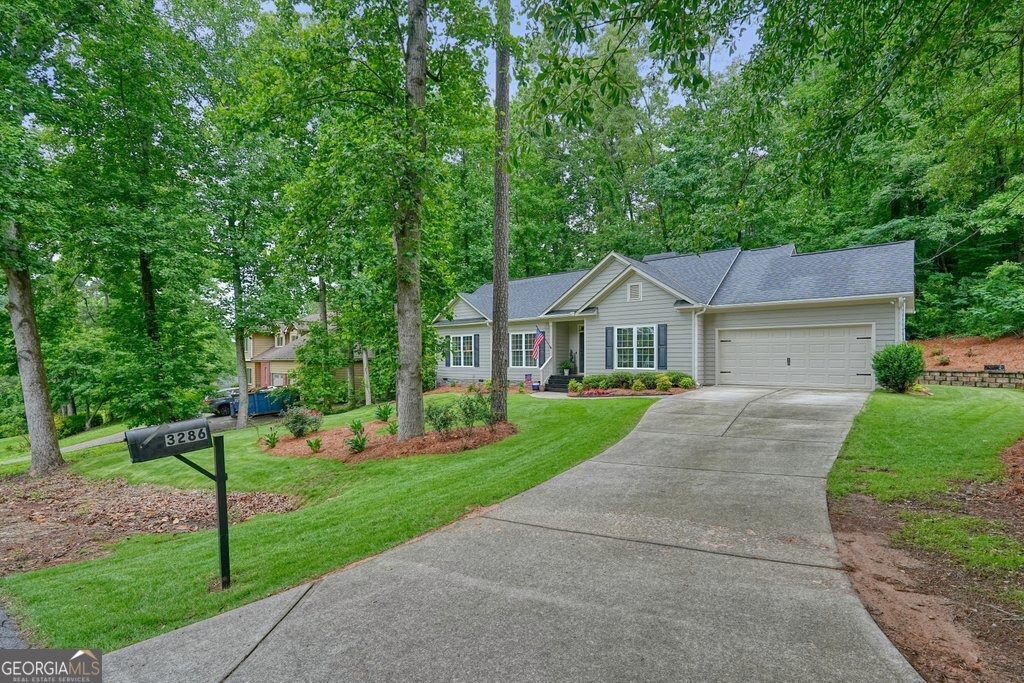 Addison Heights - Residential