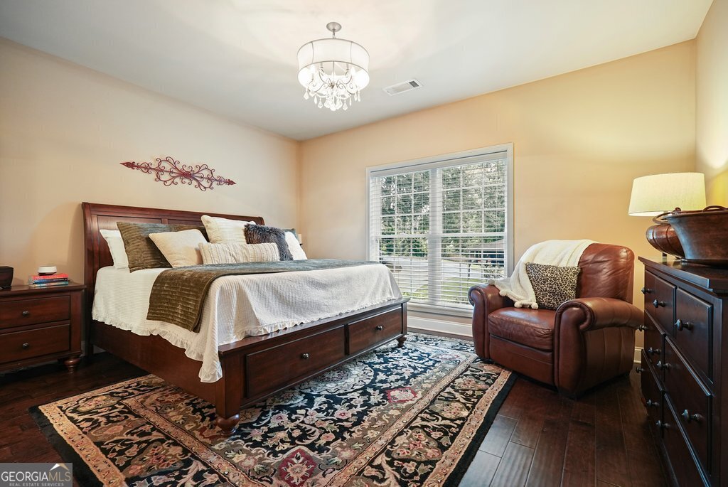 Addison Heights - Residential
