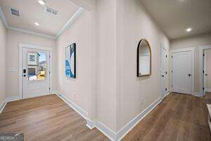 4101 Adler CIR 32