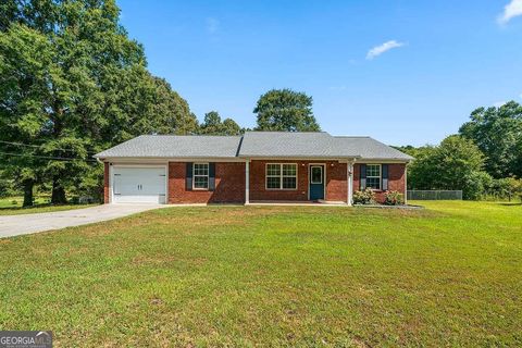 Photo of 1098 Pine Pitch Road, Cedartown, GA 30125 (MLS # 10802192)
