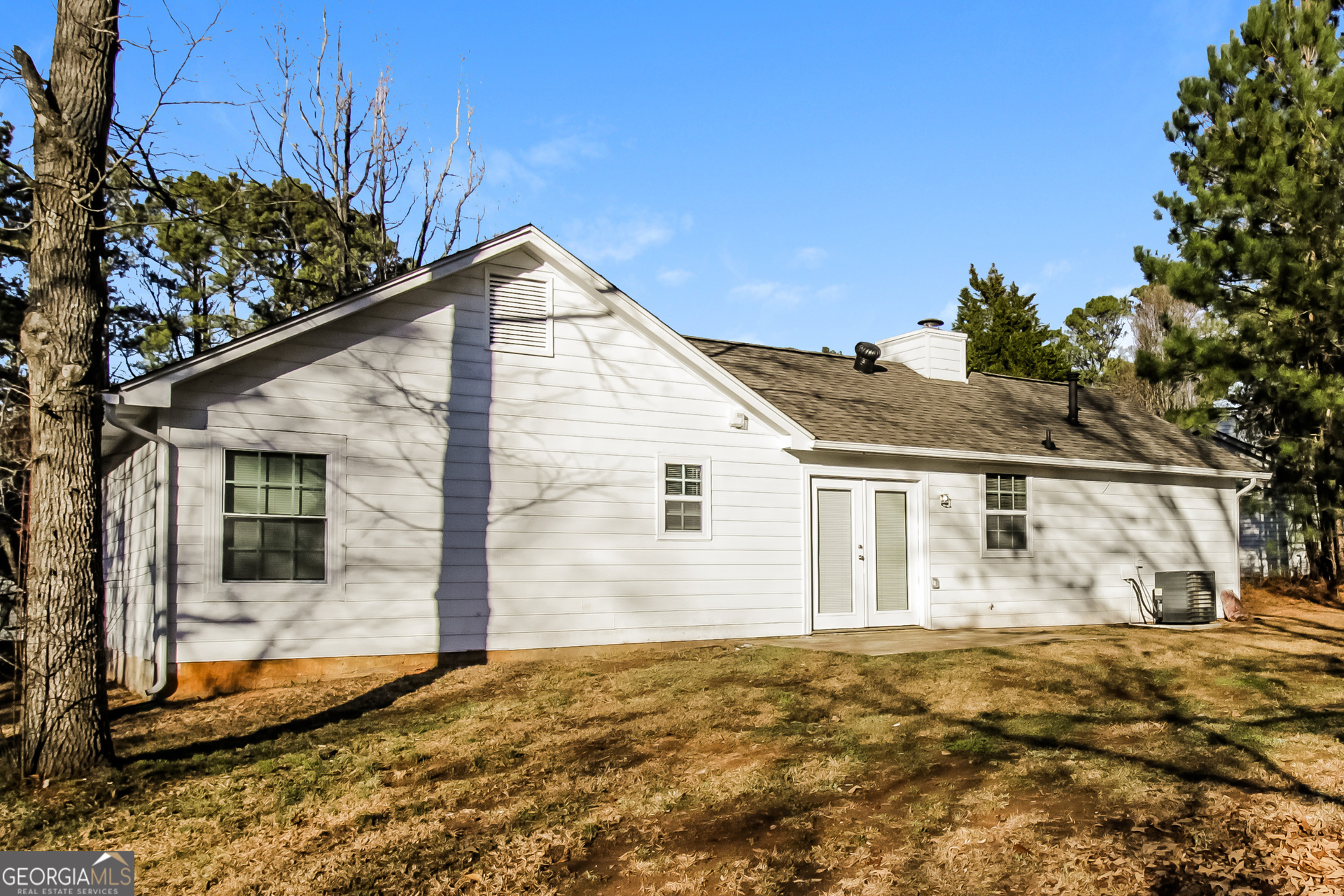 IRONGATE/SANTA ANNA - Residential Lease