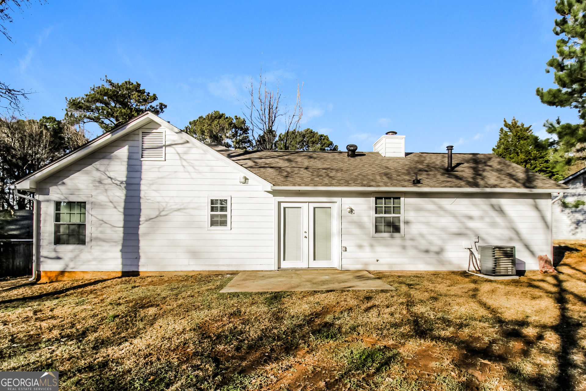 IRONGATE/SANTA ANNA - Residential Lease