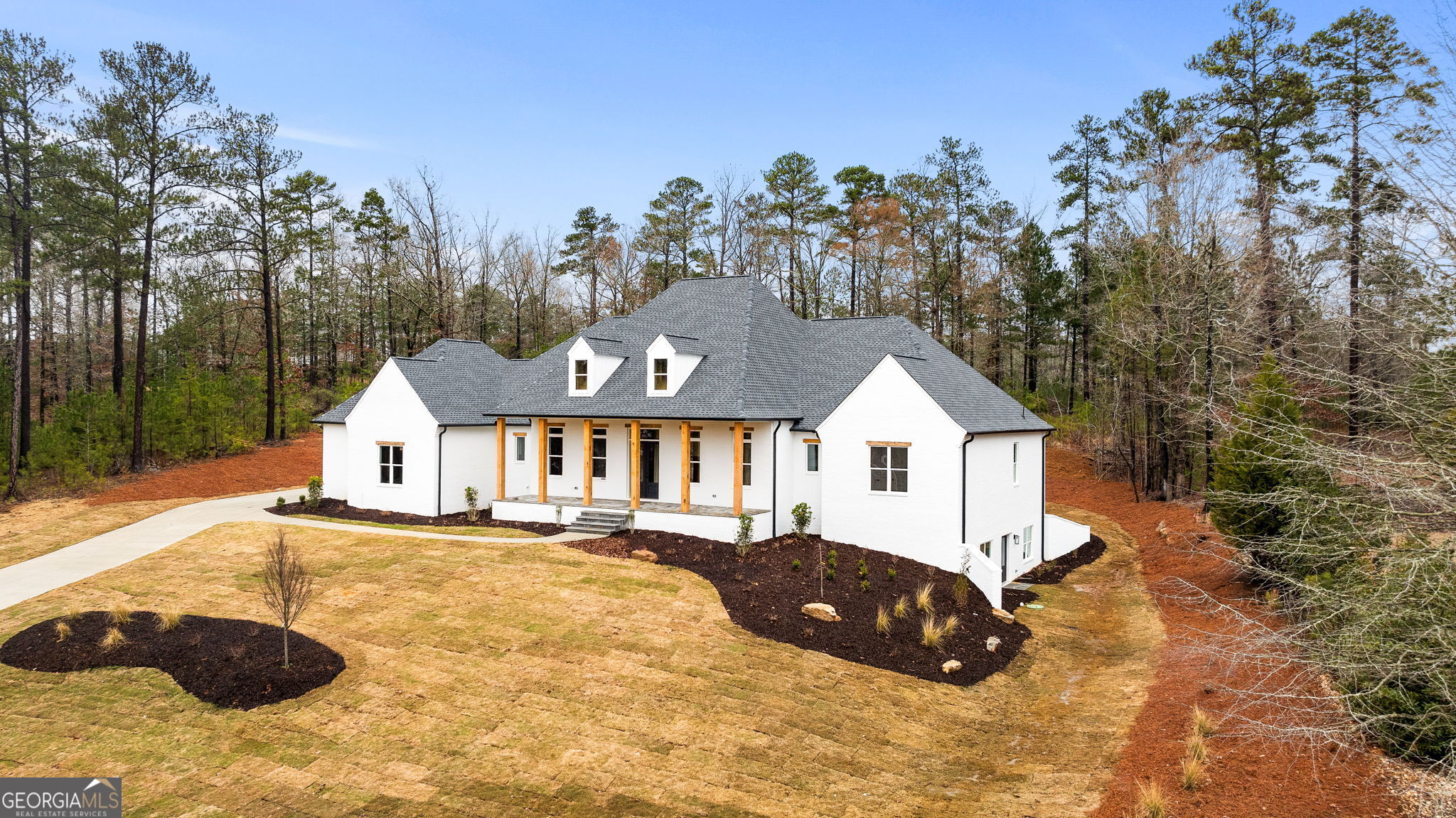 1261 Glen Eagle DR