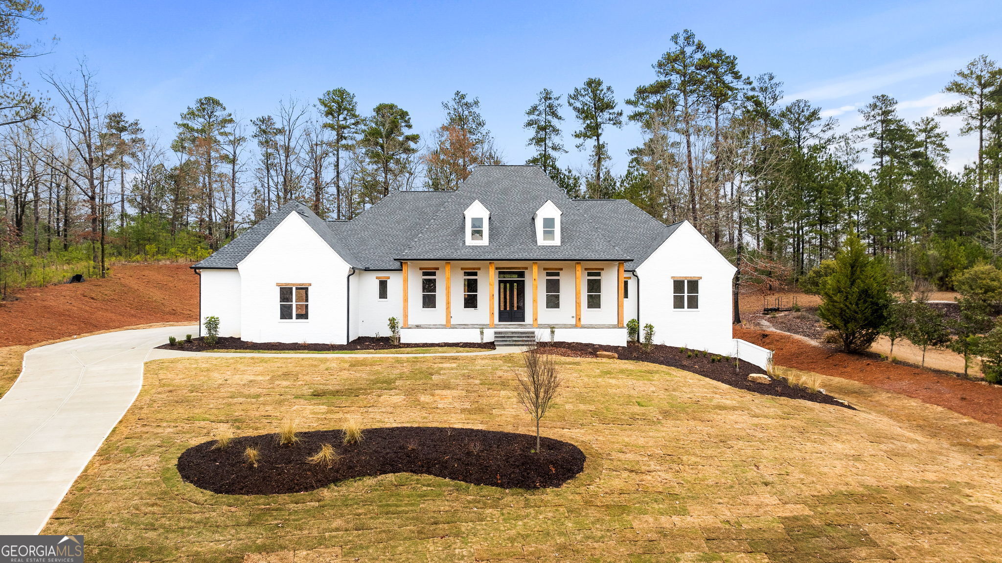 1261 Glen Eagle DR