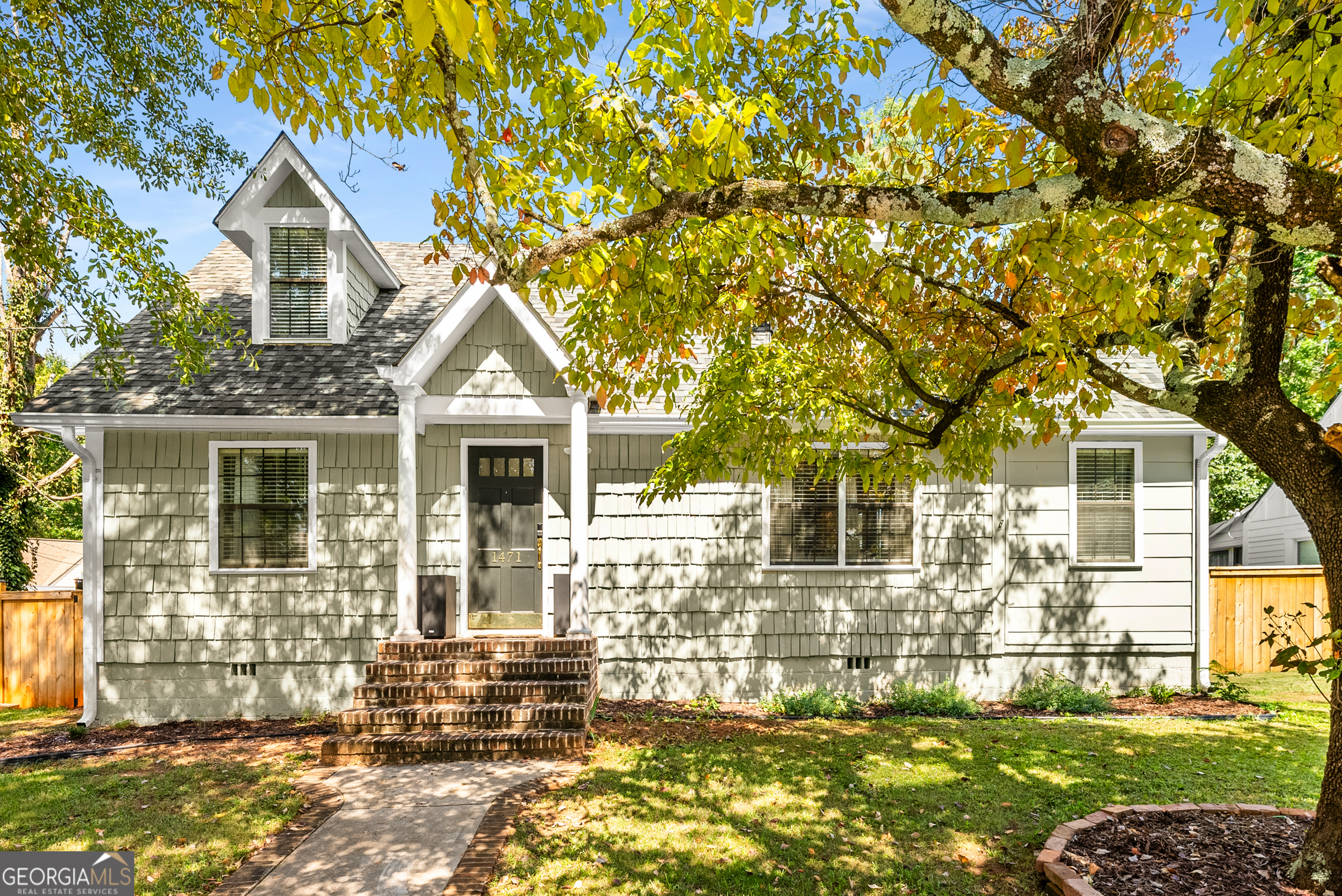 1471 Hardin AVE