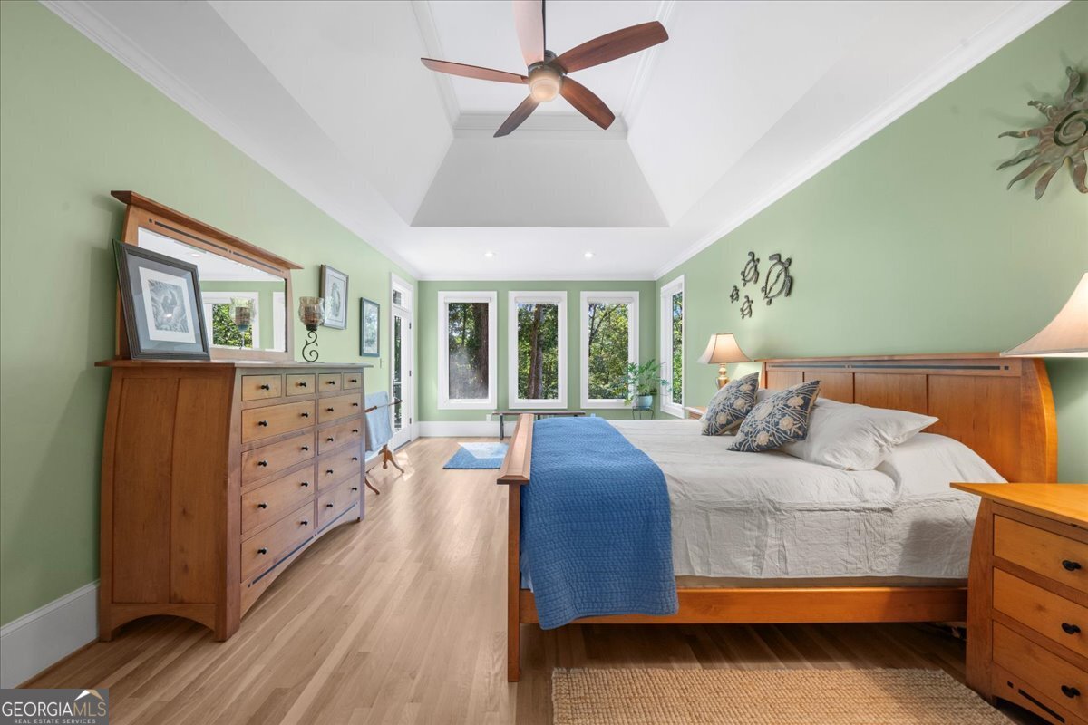 Bay Colony - Residential