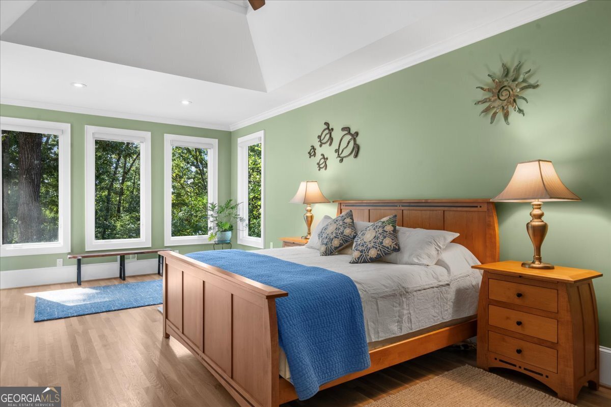 Bay Colony - Residential