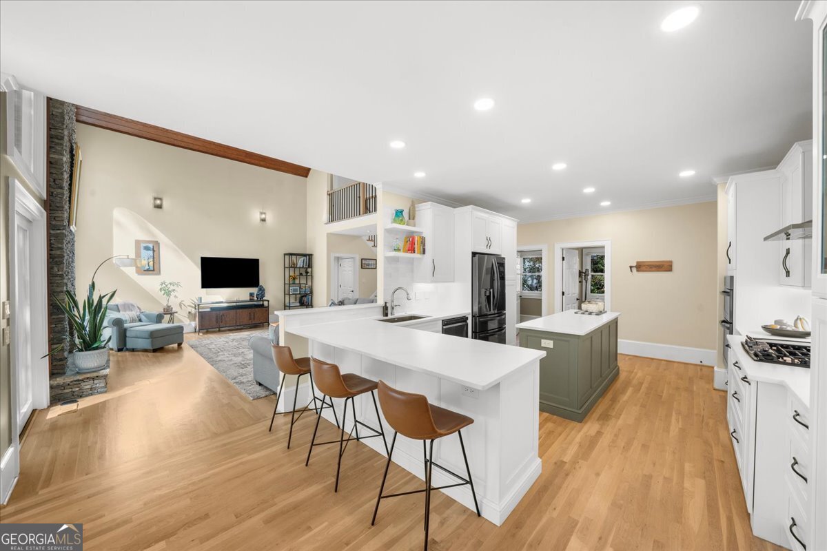 Bay Colony - Residential