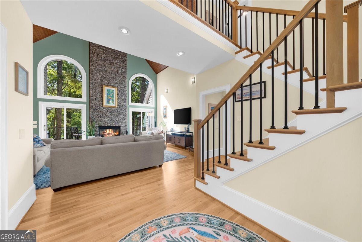 Bay Colony - Residential