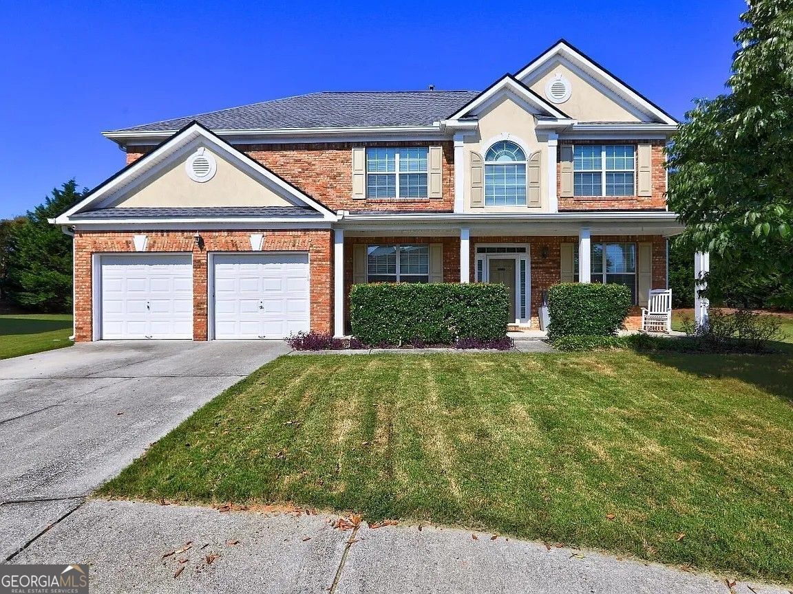 Motivate Seller for this beautiful 4 bedroom 3 bath home with room for large family. Enter into a double foyer. Visualize a sepawrate dining area and a family room where the cook can enjoy company around the island or across the room. The update kitchen and appliances are an open invite into the up-dt-date and well-maintain home. With a bath on the main levvel with a bedroom vistors are accomodated. Upstairs are 2 full baths and a huge Master ensuite.One bawth is shared with the two bedrooms. The backyard features a patio for relaxation and comfor. This great neighborhood offers it all with no HOA. This deal will not last long.