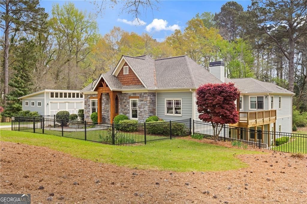 Photo of 4831 Lakewood Drive, Acworth, GA 30101 (MLS # 10758398)