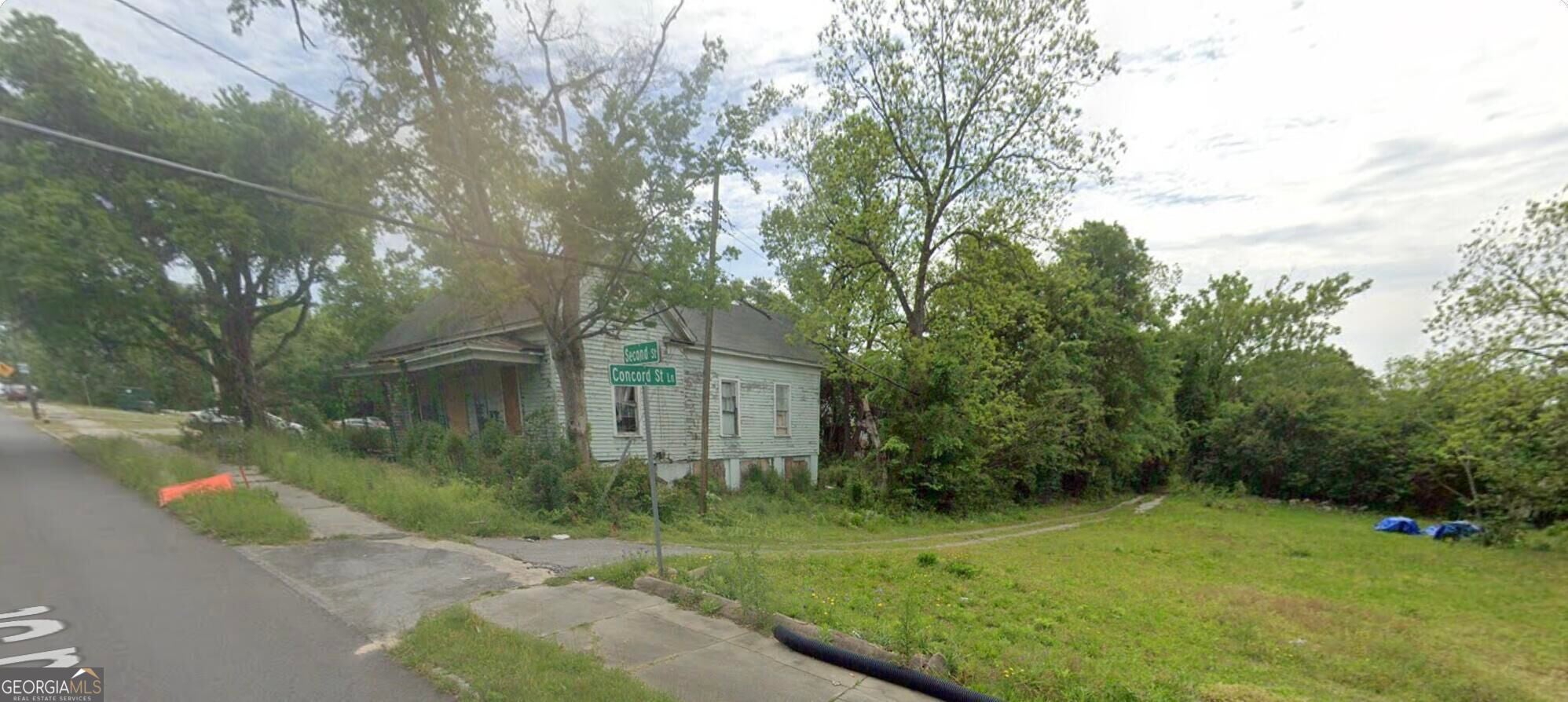 1616 2nd ST