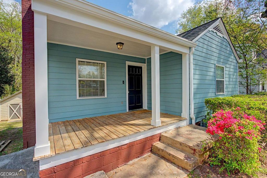 Photo of 1413 Clermont Avenue, East Point, GA 30344 (MLS # 10720822)