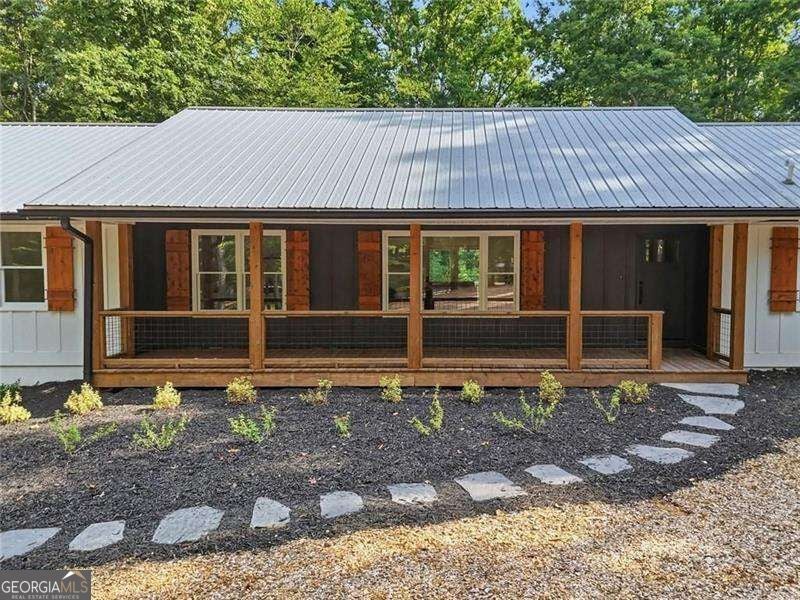 627 Ammons DR