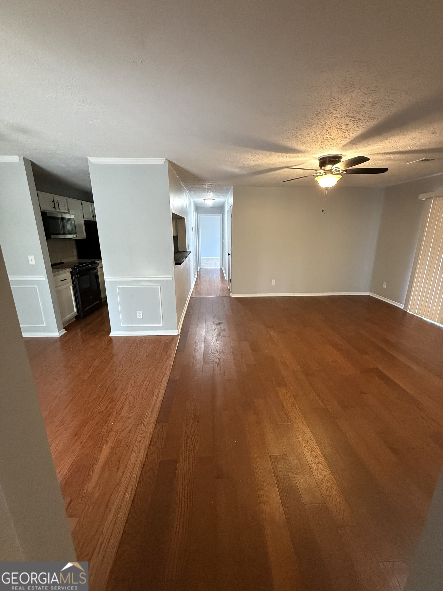 5516 Mountain Springs CIR