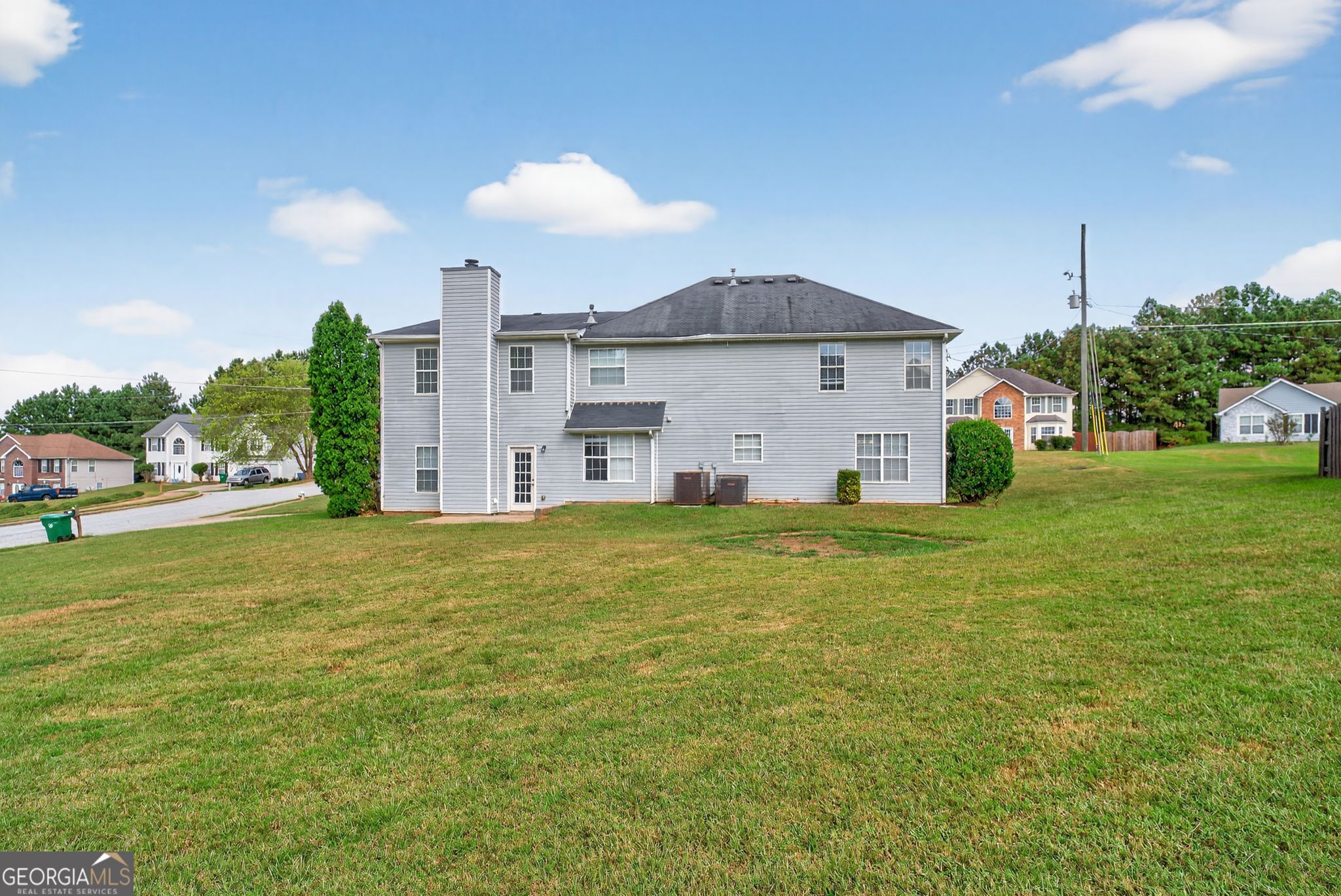 5133 King Arthur LN
