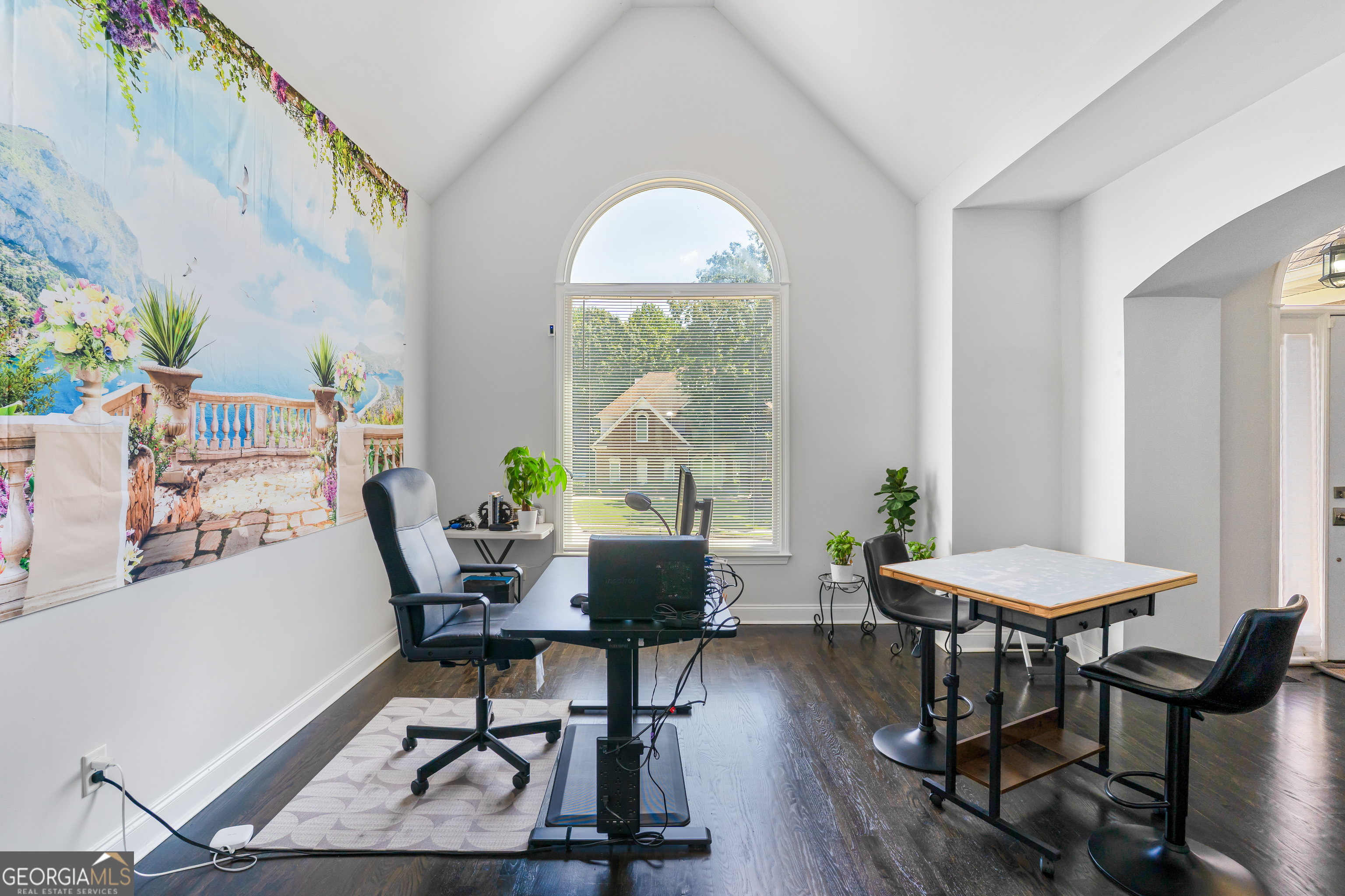 3327 Surveyor CT