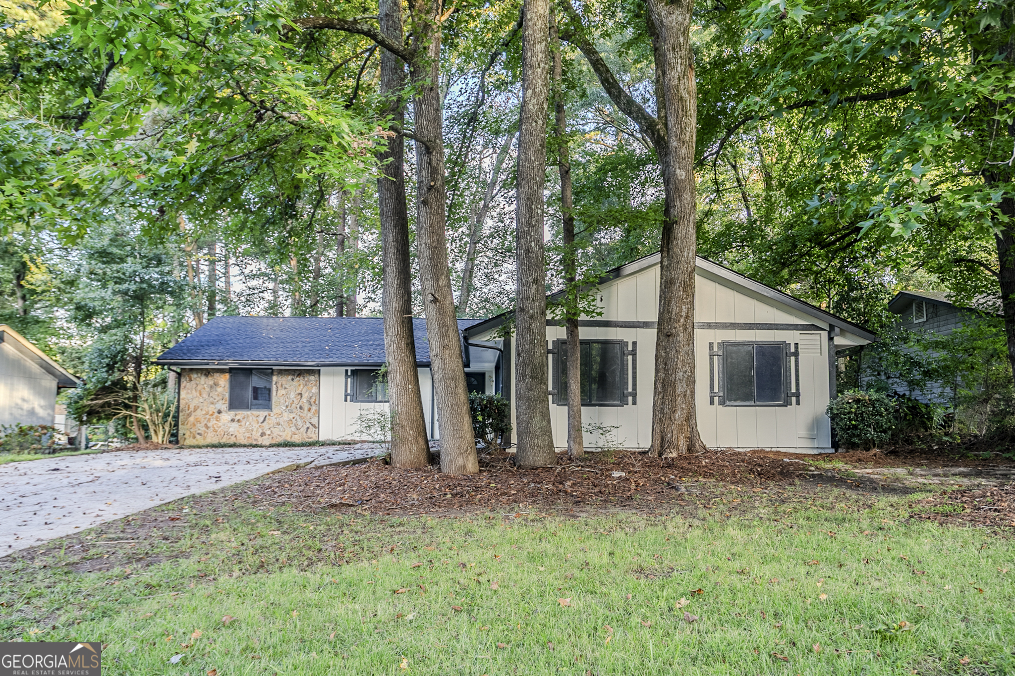 Welcome to this beautifully updated ranch home in the heart of Morrow, offering the perfect blend of comfort, convenience, and modern upgrades. From the moment you step inside, you'll be greeted by the vaulted family room with a cozy fireplace, creating a warm and inviting space to relax or entertain. The eat-in kitchen shines with white cabinets, new quartz countertops and brand-new stainless-steel appliances, making it a true centerpiece of the home. The primary suite includes a private full bath, while two additional bedrooms share a refreshed hall bath, providing plenty of room for family or guests. Outside, the fenced-in backyard and patio create a wonderful spot for gatherings, pets, or simply unwinding in your own private retreat. This home has been thoughtfully upgraded with a new HVAC, new hot water heater, new roof, fresh interior and exterior paint, new LVP flooring, new carpet, new light fixtures, and updated bathrooms-all that's left to do is move in! Tucked inside an established community with no HOA, this property offers the freedom to truly make it your own. All while being conveniently located near I-75, Southlake Mall, schools, parks, and plenty of dining options. Don't miss this turnkey opportunity in a fantastic location!