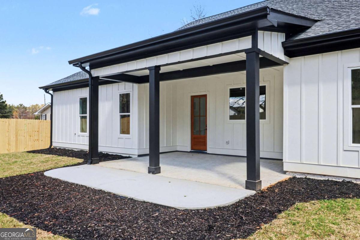 1031 Grayson HWY