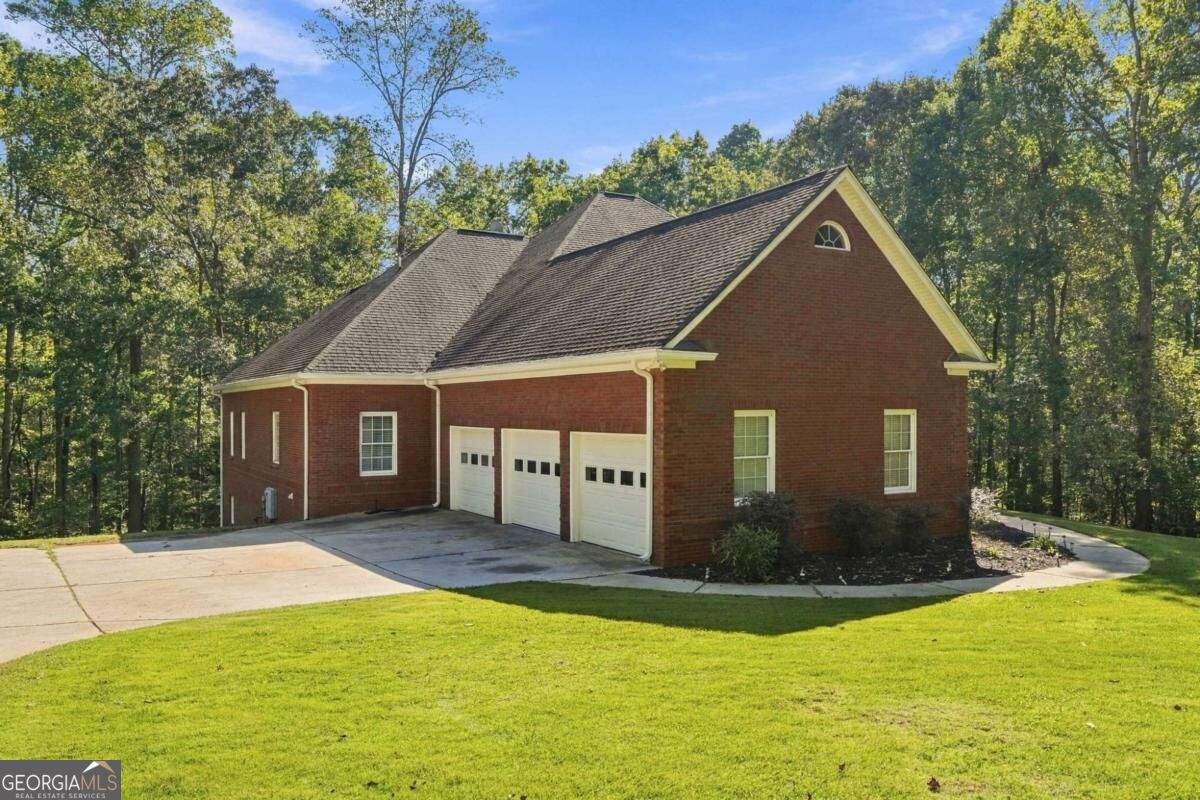 106 Shalea LN