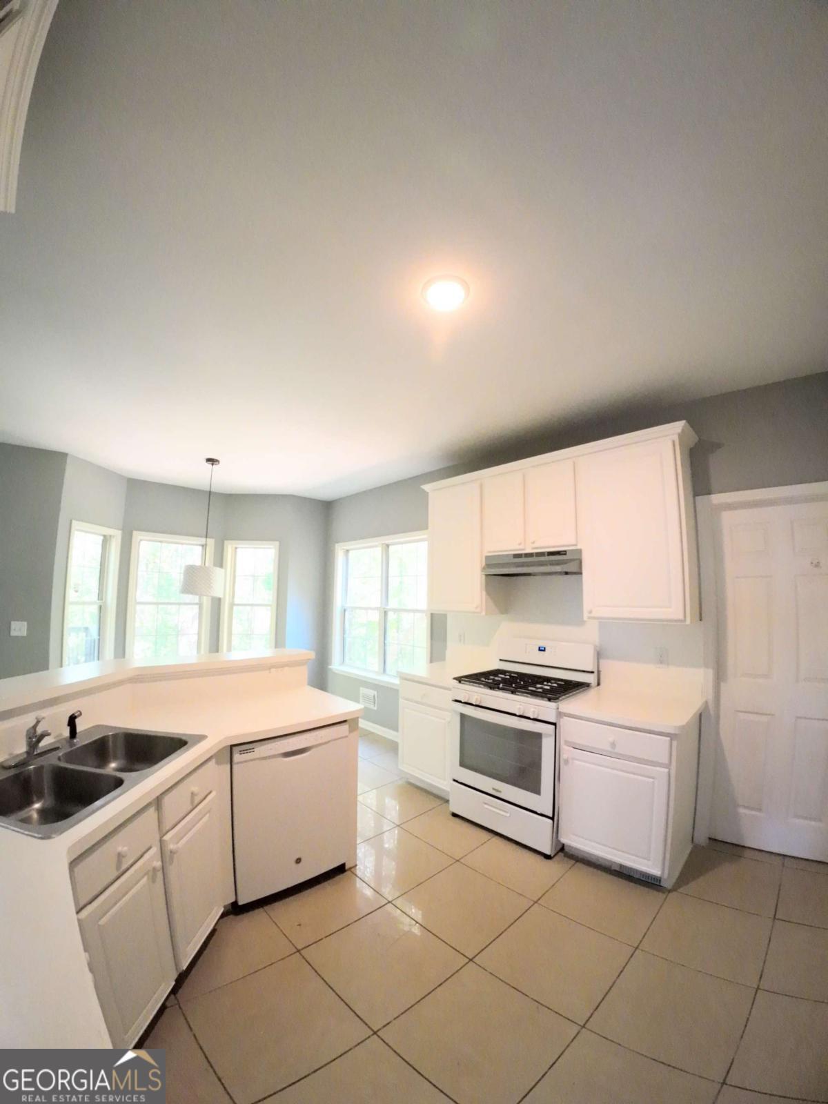 950 Walnut Creek DR NW