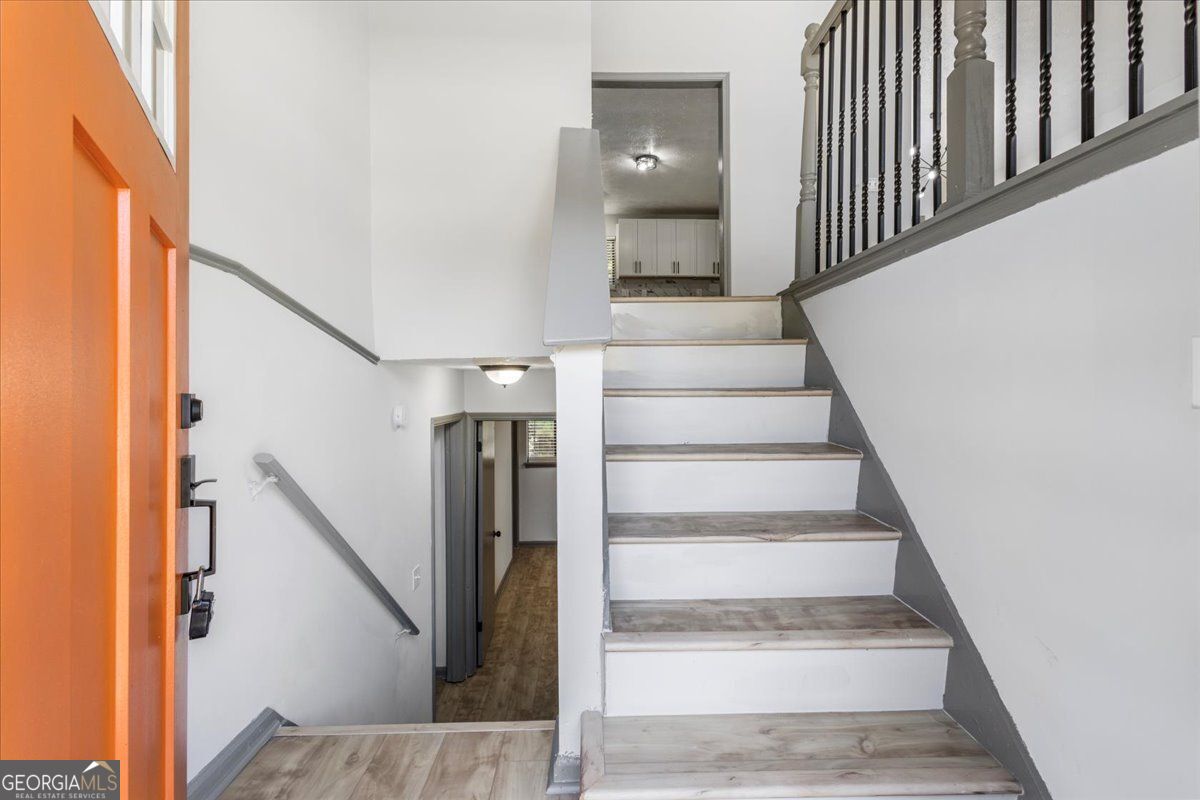 6685 Greenbower LN