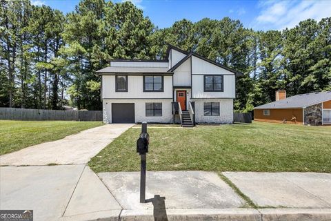 6685 Greenbower LN College Park GA 30349