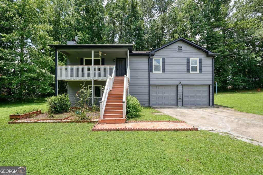 Photo of 174 Village Drive, Hiram, GA 30141 (MLS # 10637001)