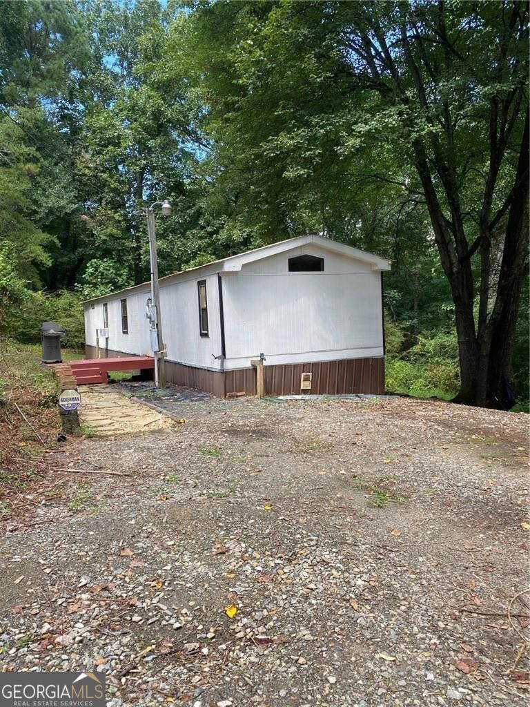 5620 Betty LN