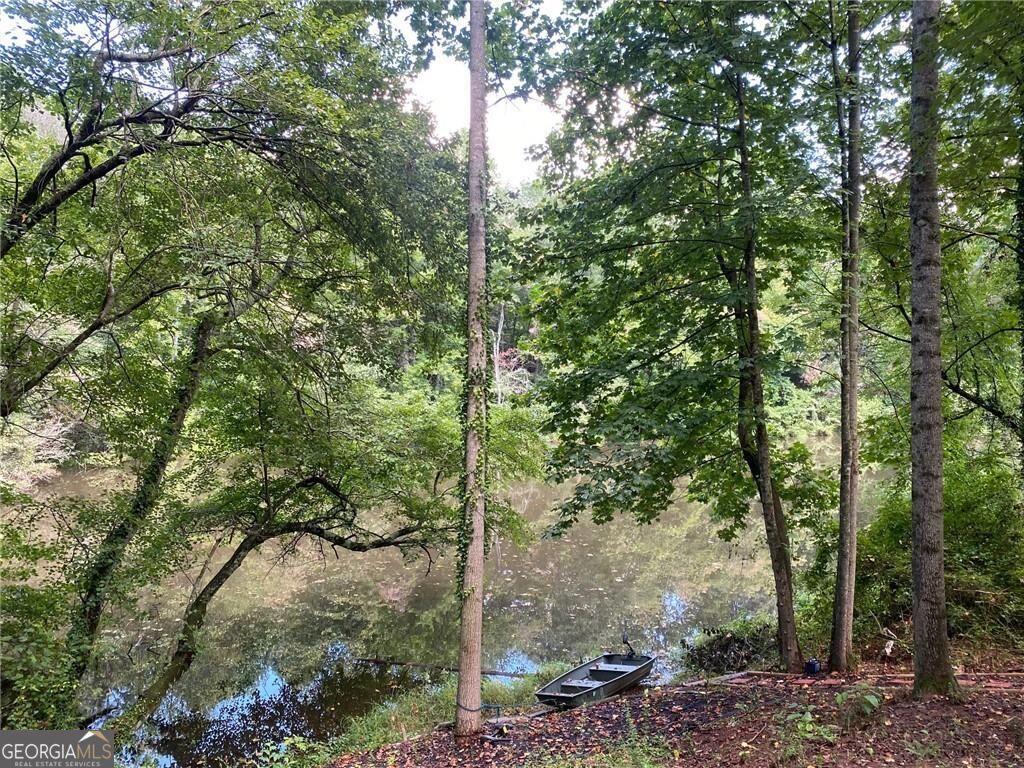 5620 Betty LN