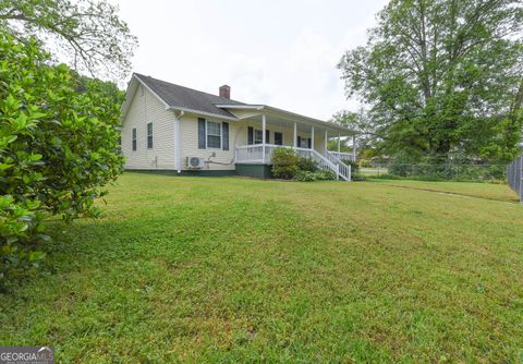 A home in Hogansville