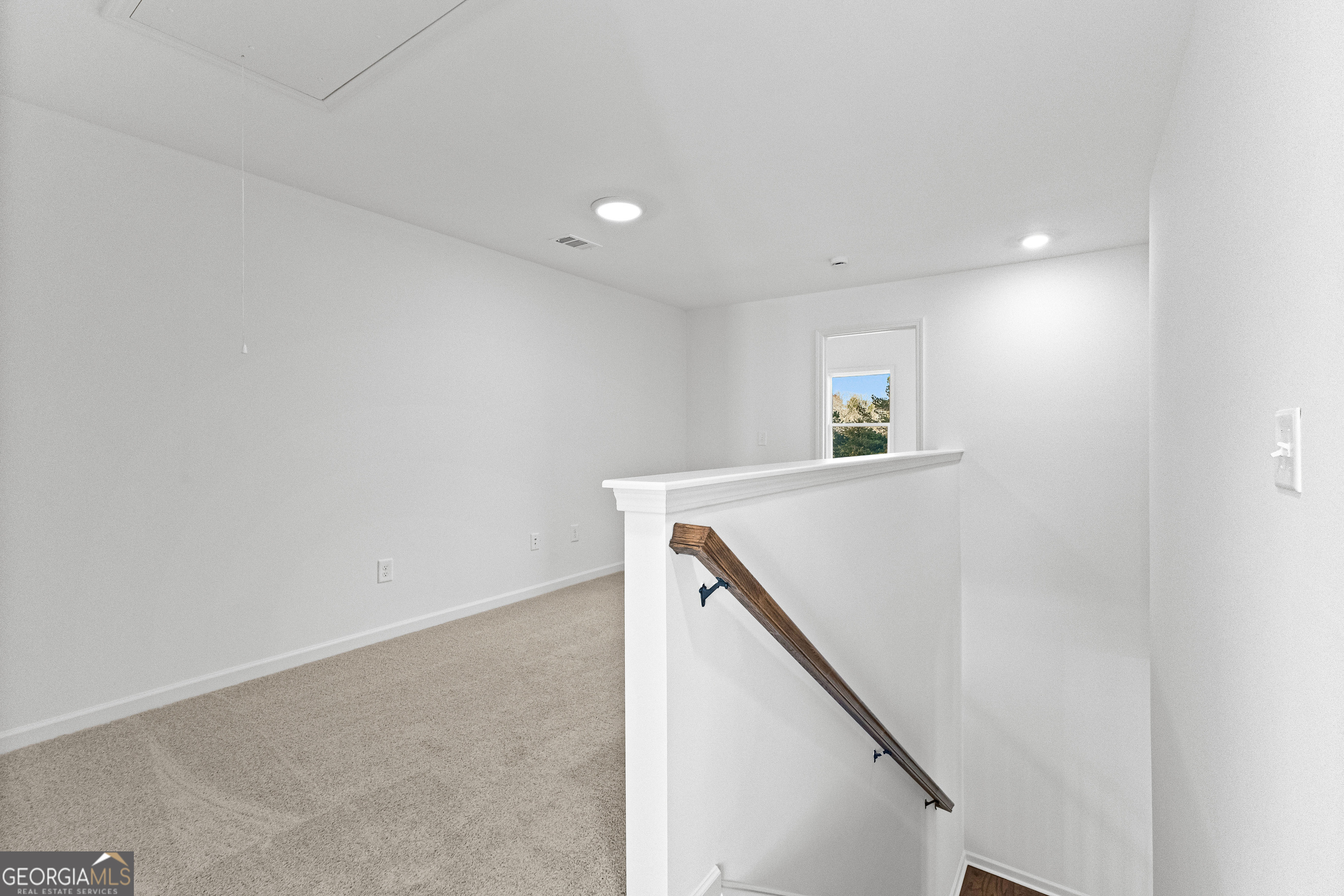 Senoia, Georgia 30276, United States, 4 Bedrooms Bedrooms, ,3 BathroomsBathrooms,Residential,Active,119550