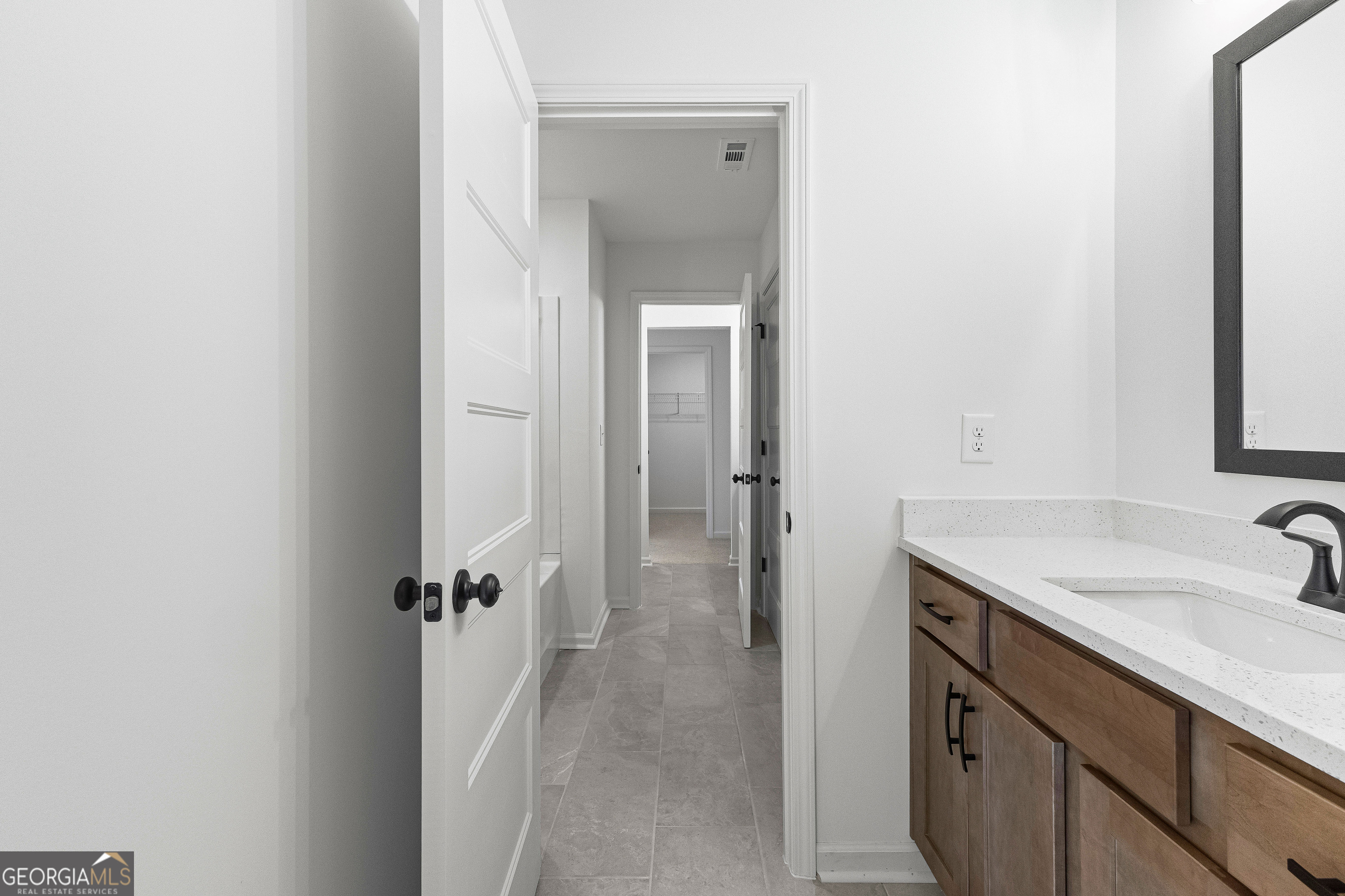 Senoia, Georgia 30276, United States, 4 Bedrooms Bedrooms, ,3 BathroomsBathrooms,Residential,Active,119550