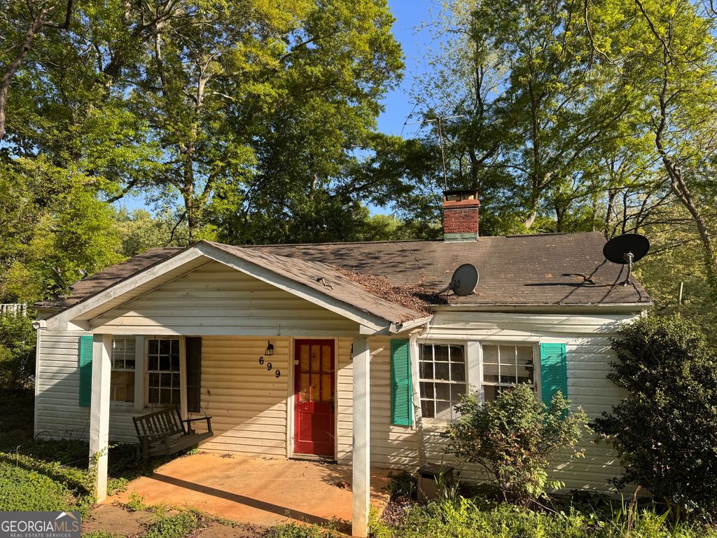 Photo of 699 NW Hillcrest Drive, Gainesville, GA 30501 (MLS # 10730480)