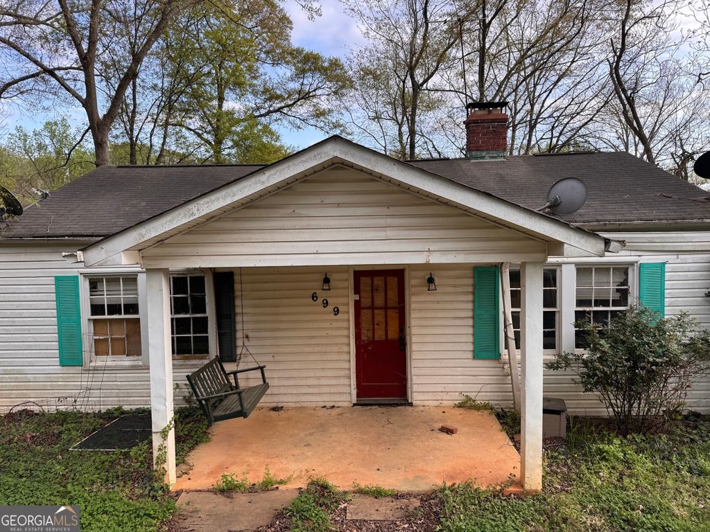 Photo of 699 NW Hillcrest Drive, Gainesville, GA 30501 (MLS # 10730480)