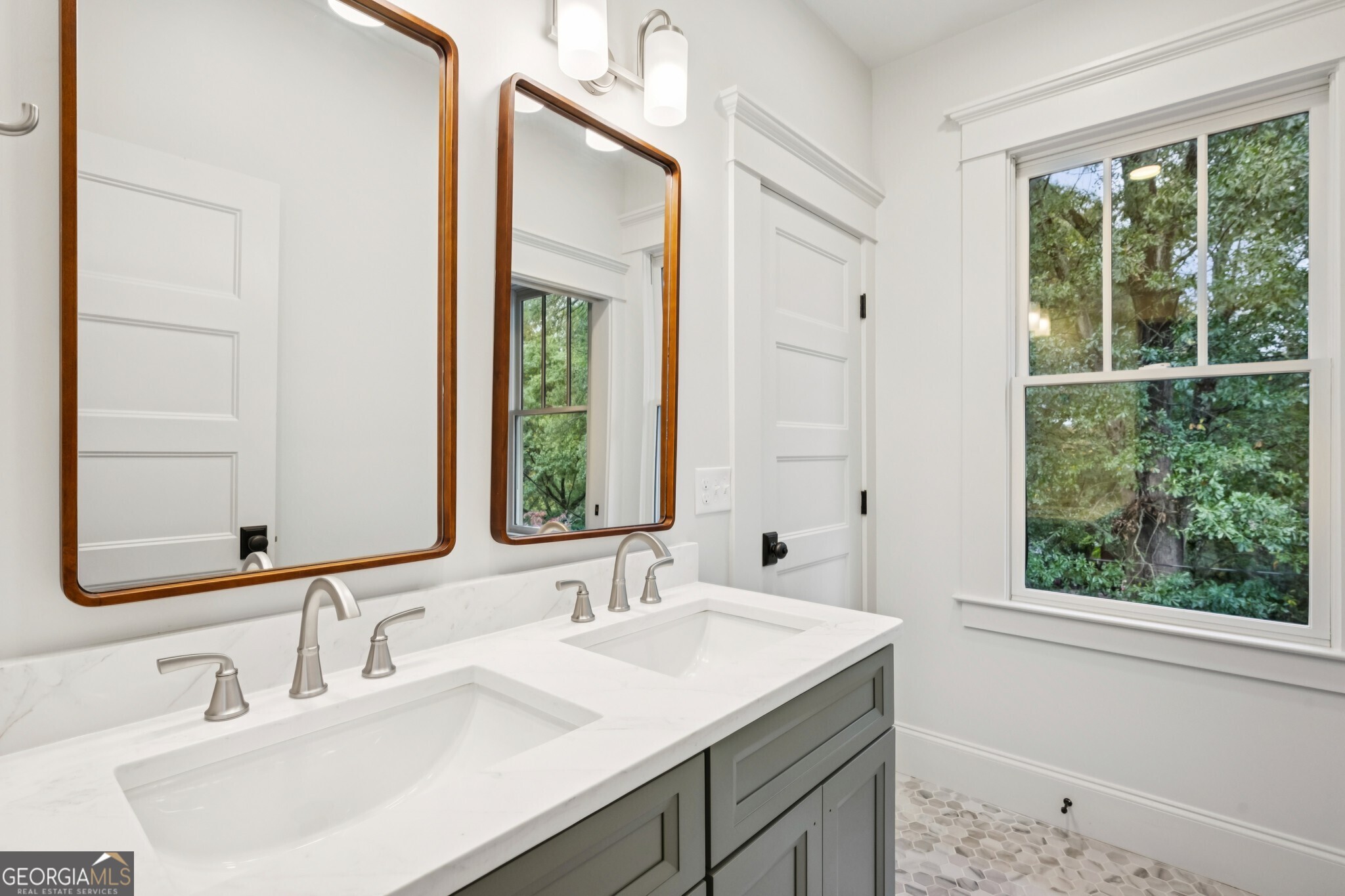 Grant Park - Residential